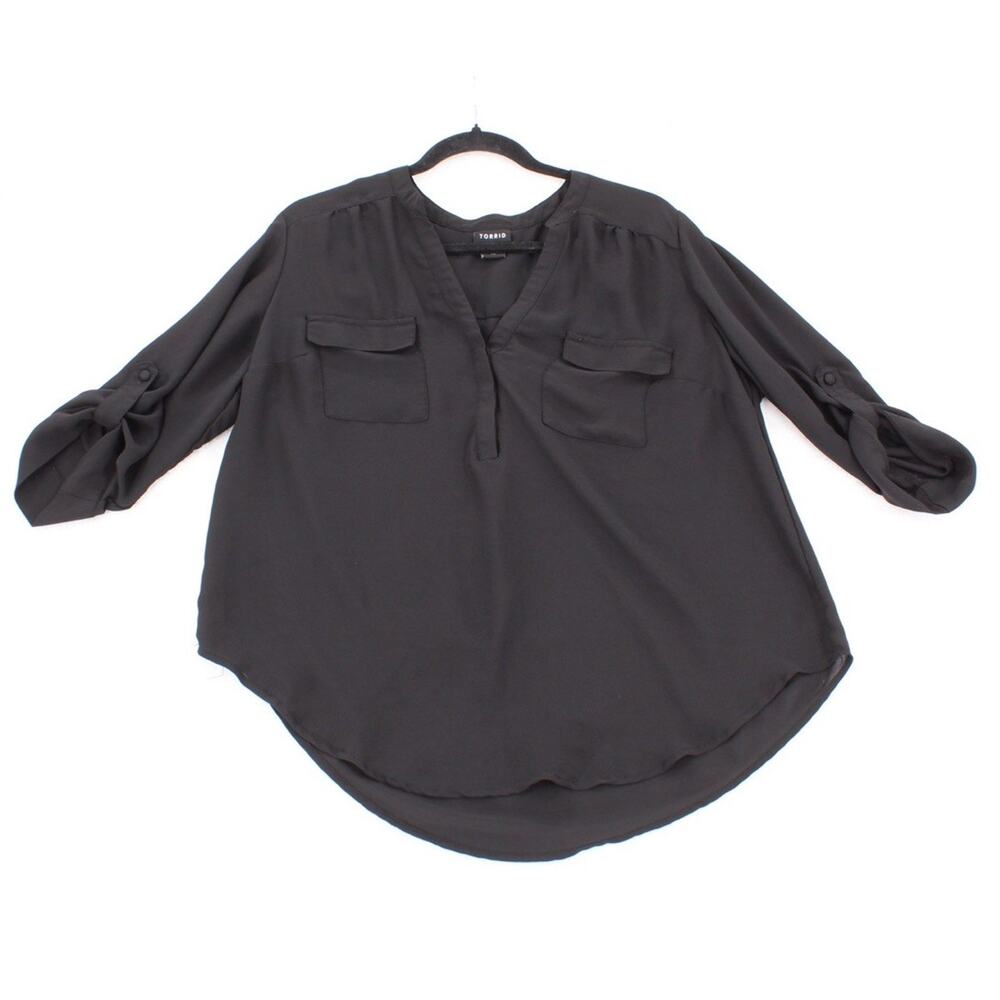 Torrid Women’s Harper Flowy Black Semi-Sheer 3/4 Length Roll Tab Sleeve Size 00